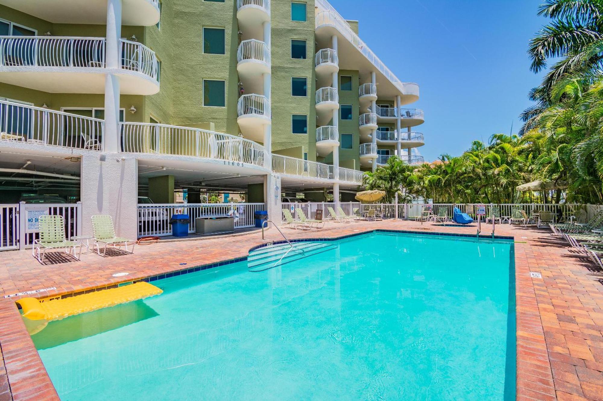 Crystal Palms 201 St. Pete Beach Exterior foto